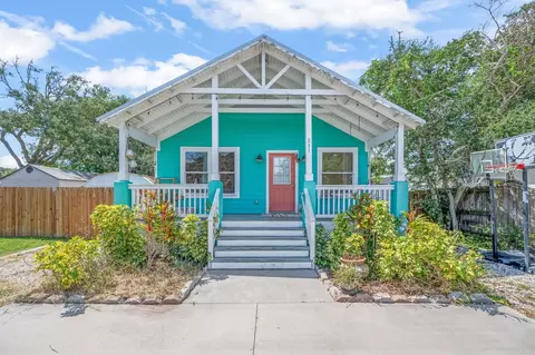 Exterior - 231 Majorca Rd, Saint Augustine, FL 32080 photo 1 of 7