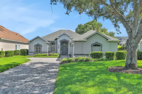 537 Lakeway Dr, Saint Augustine, FL 32080