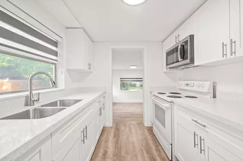 Kitchen - 432 Pomont Ave, Saint Augustine, FL 32084 photo 1 of 3
