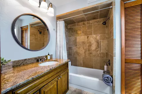 Bath - 3 E St, Saint Augustine, FL 32080 photo 1 of 1
