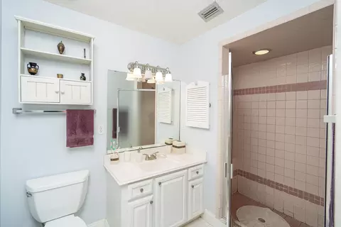Bath - 3305 Turtle Creek Rd, Saint Augustine, FL 32086 photo 2 of 2