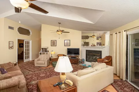 Living - 3305 Turtle Creek Rd, Saint Augustine, FL 32086 photo 1 of 2