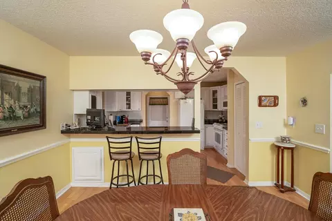 Dining - 3305 Turtle Creek Rd, Saint Augustine, FL 32086 photo 2 of 2