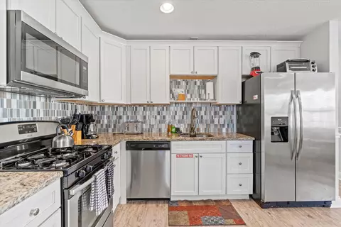 Kitchen - 118 Twine St, Saint Augustine, FL 32084 photo 4 of 4