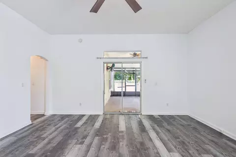 Living - 1821 Keswick Rd, Saint Augustine, FL 32084 photo 4 of 6