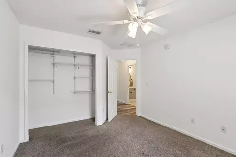 Bedroom - 1821 Keswick Rd, Saint Augustine, FL 32084 photo 4 of 8