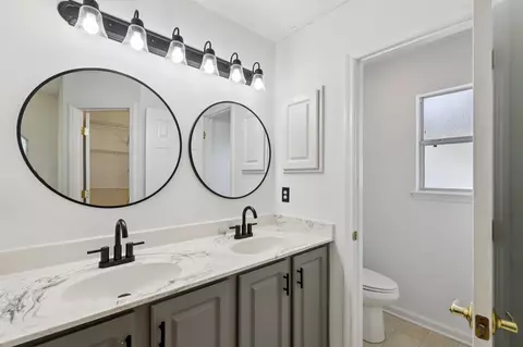 Bath - 1821 Keswick Rd, Saint Augustine, FL 32084 photo 1 of 2