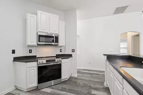 Kitchen - 1821 Keswick Rd, Saint Augustine, FL 32084 photo 3 of 3