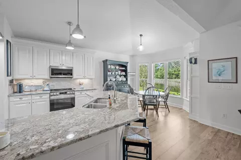 993 Oxford Dr, Saint Augustine, FL 32084 photo 8