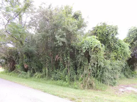 1040 Prince Rd, Saint Augustine, FL 32086 photo 2