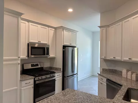 Kitchen - 264 Grand Ravine, Saint Augustine, FL 32086 photo 3 of 3