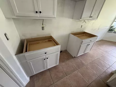 Kitchen - 5329 Ogilvie Ln, Saint Augustine, FL 32086 photo 3 of 3