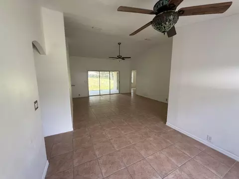 Living - 5329 Ogilvie Ln, Saint Augustine, FL 32086 photo 3 of 5