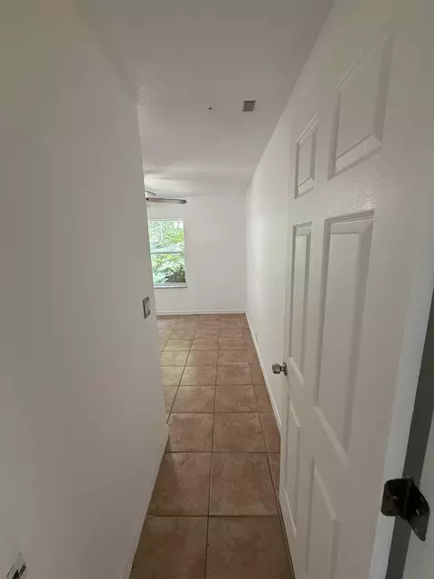 Entry Way - 5329 Ogilvie Ln, Saint Augustine, FL 32086 photo 1 of 4