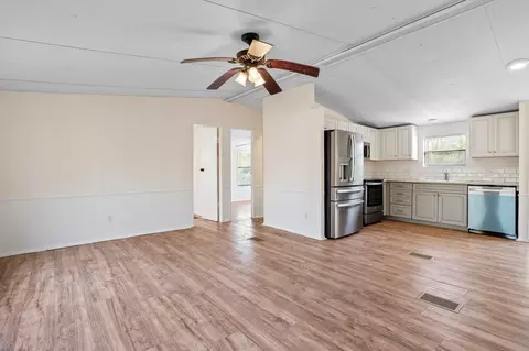 460 Aiken St, Saint Augustine, FL 32084 photo 3