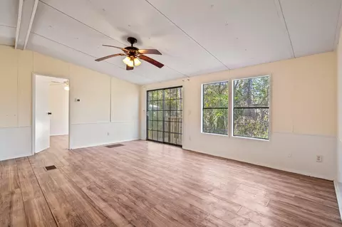 460 Aiken St, Saint Augustine, FL 32084 photo 2