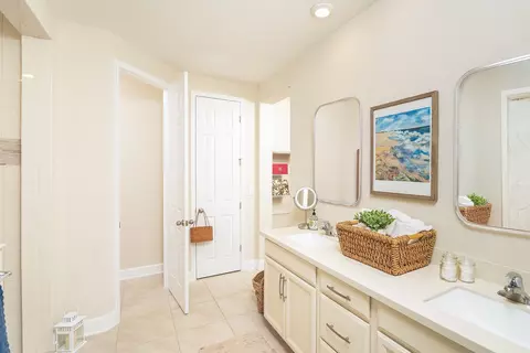 Bath - 300 Windley Dr, Saint Augustine, FL 32092 photo 1 of 8