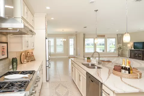 Kitchen - 300 Windley Dr, Saint Augustine, FL 32092 photo 2 of 11