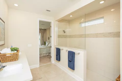 Bath - 300 Windley Dr, Saint Augustine, FL 32092 photo 7 of 8