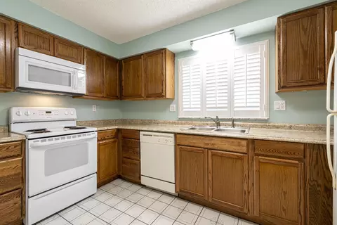 815 Alhambra Ave, Saint Augustine, FL 32086 photo 5