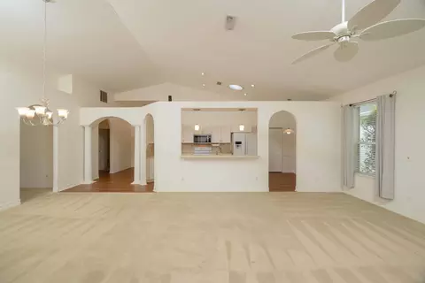 512 Boxwood Pl, Saint Augustine, FL 32086 photo 6