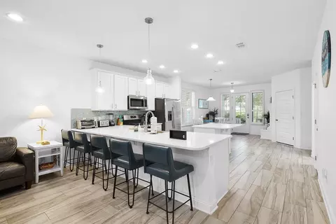 Kitchen - 510 17th St, Saint Augustine, FL 32084 photo 2 of 5