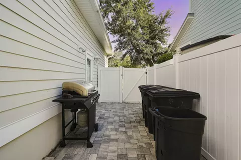 Exterior - 510 17th St, Saint Augustine, FL 32084 photo 4 of 8