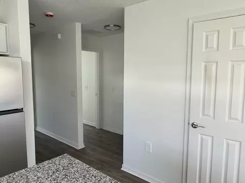 Entry Way - 97 Mcdonald Ave, Saint Augustine, FL 32084 photo 5 of 6