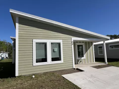 Exterior - 97 Mcdonald Ave, Saint Augustine, FL 32084 photo 3 of 4