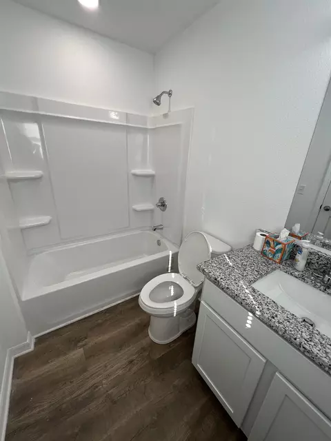 Bath - 97 Mcdonald Ave, Saint Augustine, FL 32084 photo 8 of 8