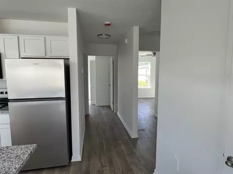 Entry Way - 97 Mcdonald Ave, Saint Augustine, FL 32084 photo 3 of 6