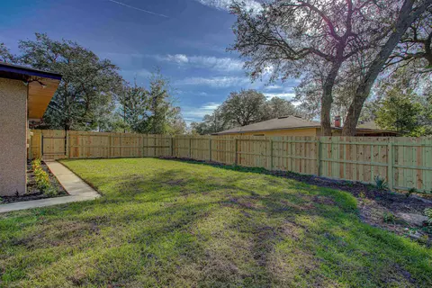Exterior - 412 Gentian Rd, Saint Augustine, FL 32086 photo 10 of 14