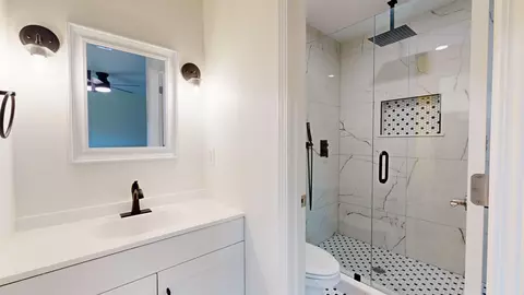 Bath - 412 Gentian Rd, Saint Augustine, FL 32086 photo 1 of 3