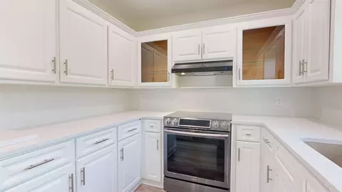 Kitchen - 412 Gentian Rd, Saint Augustine, FL 32086 photo 4 of 4
