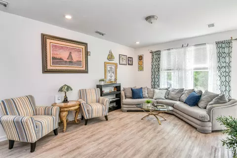 Living - 42 Ridge Lake Rd, Saint Augustine, FL 32086 photo 3 of 3