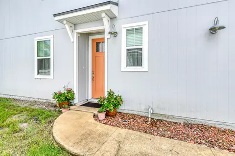 Exterior - 42 Ridge Lake Rd, Saint Augustine, FL 32086 photo 3 of 11