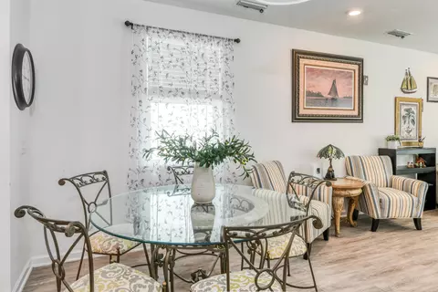 Dining - 42 Ridge Lake Rd, Saint Augustine, FL 32086 photo 3 of 3