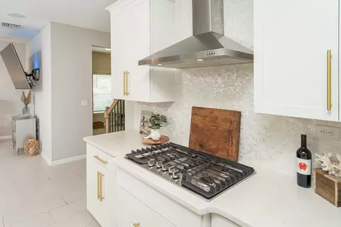 Kitchen - 685 Watervale Dr, Saint Augustine, FL 32092 photo 4 of 9
