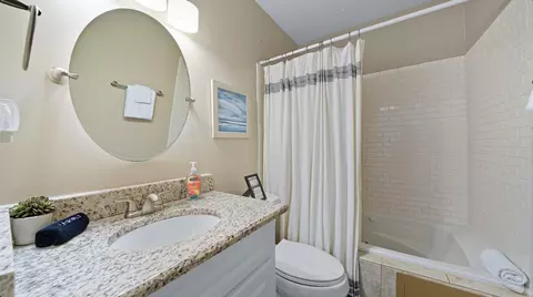 Bath - 405 Flagler Blvd #1B, Saint Augustine, FL 32080 photo 2 of 2