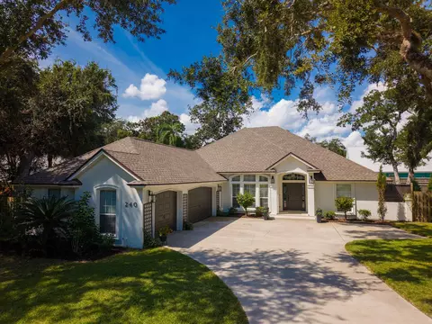 240 Bluebird Ln, Saint Augustine, FL 32080 photo 1