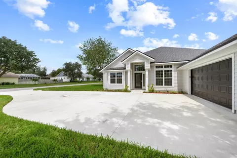 Exterior - 105 Fonseca Dr, Saint Augustine, FL 32086 photo 2 of 21