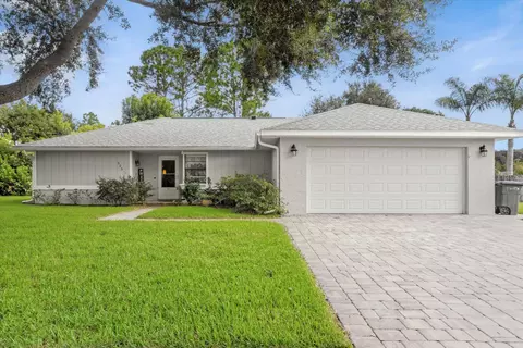 525 Domenico Cir, Saint Augustine, FL 32086