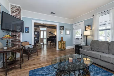 Living - 60 Saragossa St, Saint Augustine, FL 32084 photo 5 of 9