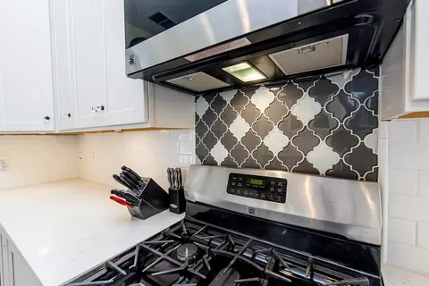 Kitchen - 60 Saragossa St, Saint Augustine, FL 32084 photo 8 of 9