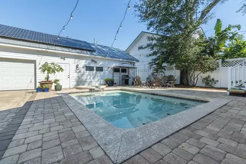 Exterior - 60 Saragossa St, Saint Augustine, FL 32084 photo 6 of 20