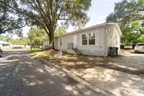 37 Evergreen Ave, Saint Augustine, FL 32084 photo 1