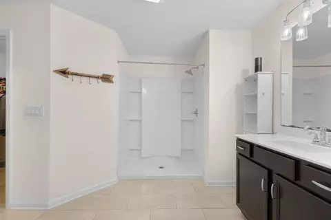 Bath - 121 Sawmill Forest Ct, Saint Augustine, FL 32086 photo 2 of 5