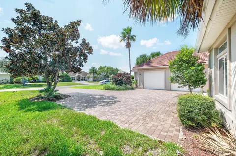 308 Marsh Point Cir, Saint Augustine, FL 32080 photo 2