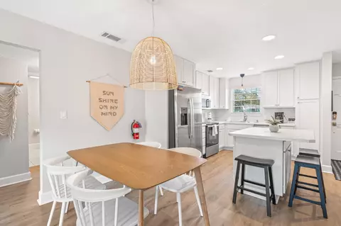 Dining - 405 Flagler Blvd #2A, Saint Augustine, FL 32080 photo 1 of 1