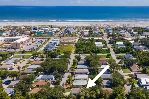 215 4th St, Saint Augustine, FL 32080 photo 5